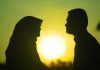 Menolak-Ajakan-Suami-di-Bulan-Ramadhan-dengan-Alasan-Banyak-Beribadah
