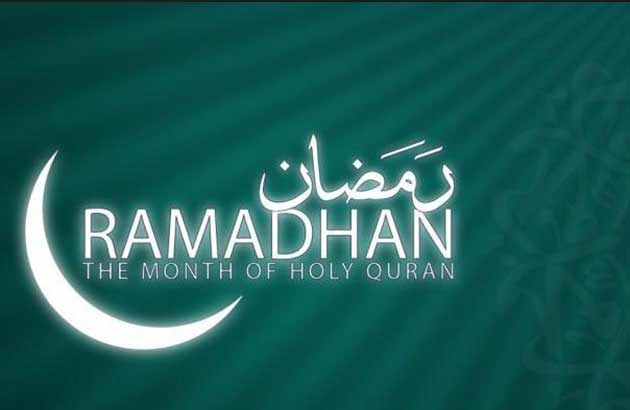Pertanyaan-Keutamaan-Sholat-Sunat-atau-Membaca-Al-Quran-Dalam-Ramadhan