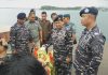 Tim Gabungan WFQR Lantamal IV dan Lanal Batam berhasil mengamankan sebanyak 4.288,8 ton beras illegal dari sebuah kapal Car Trust