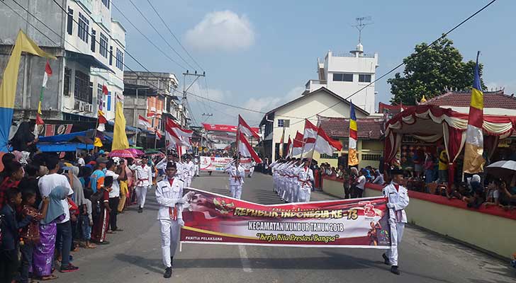 Foto-foto Pawai Pembangunan HUT RI ke 73 di Tanjungbatu