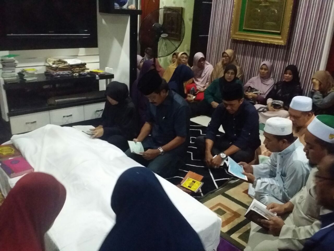 Gubernur Kepri Berduka, Ibunda Tercinta Berpulang ke Rahmatullah