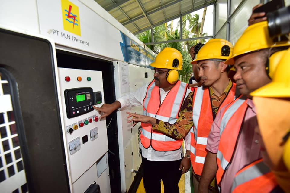 Warga Ungar Nikmati Listrik 24 Jam Saat HUT RI ke 73