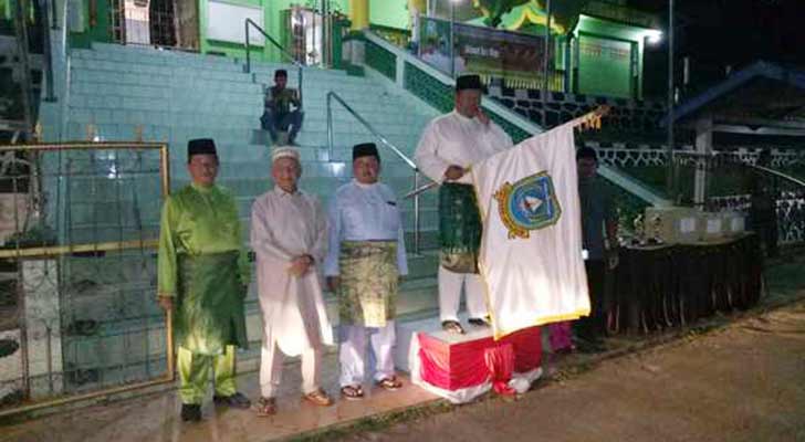 Bupati KKA, Abdul Haris, saat melepas pawai loba takbir Idul Adha 1439 H, Selasa malam, (21/08/18).