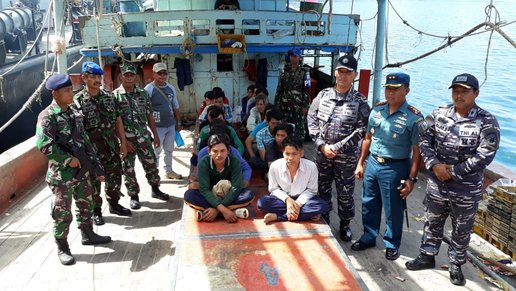 Kapal Perang RI Kembali Menangkap Dua Kapal Ikan Asing Di Laut Natuna