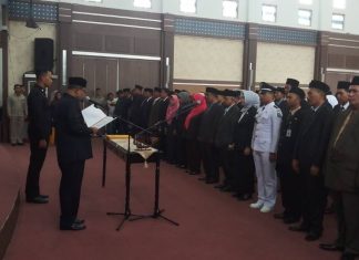 152 pejabat eselon III dan IV dilantik oleh Bupati Karimun Aunur Rafiq di Gedung Serbaguna Kantor Bupati, Kamis sore (10/1)
