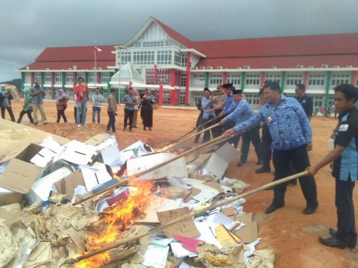 Pemusnahan Logistik Pemilu