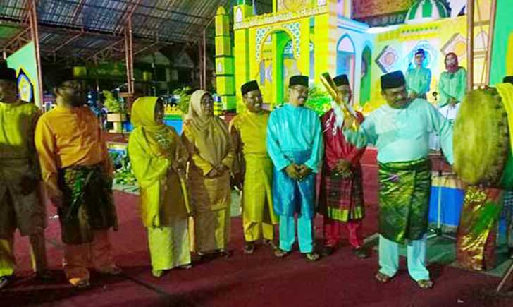 Bupati Resmikan MTQ Tingkat Kecamatan Kundur Tahun 2019 Bupati Resmikan MTQ Tingkat Kecamatan Kundur Tahun 2019