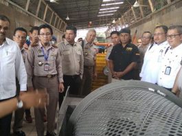 Pelepasan secara resmi exspor bungkil kelapa kelolaan PT Saricotama di Sengko, Kundur, (20/03/19).
