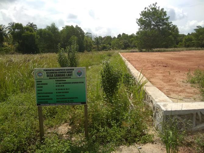 Lapangan Futsal Sawang Laut di Layang Kundur Barat