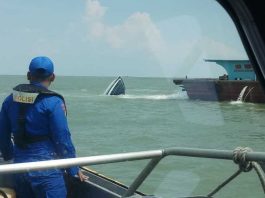 Evakuasi Kapal Tenggiri 4