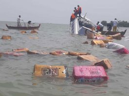 Kapal Tengiri 4 yang karam di laut pulau Kanipan, Karimun, Ahad (27/07/2019). (Foto Istimewa)
