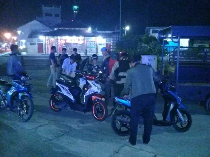 Aparat Polsek Kundur Amankan Sembilan Knalpot Racing Pada Operasi CIPKON