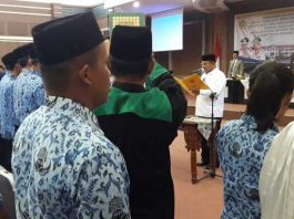 Lucunya-Disdik-Karimun,-Satu-Sekolah-di-Urung,-Miliki-Dua-Kepala-Sekolah