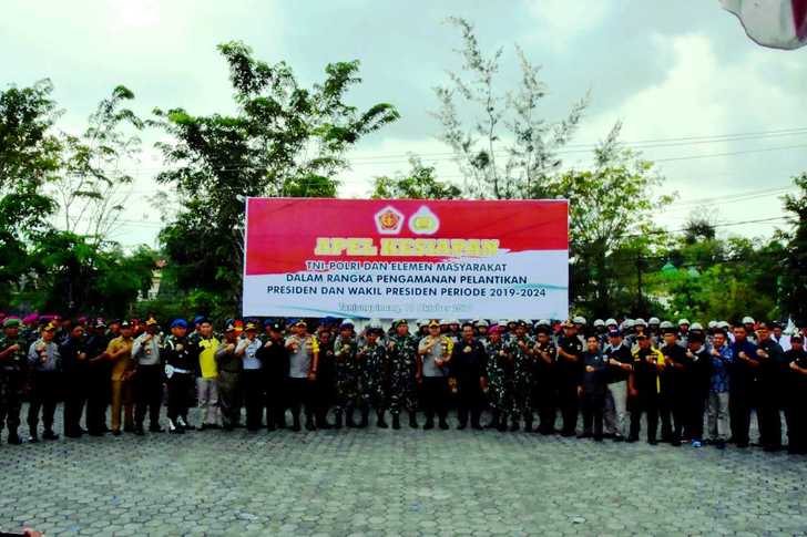 Polres Tanjungpinang Gelar Apel Pengamanan Pelantikan Presiden Dan Wakil Presiden Periode 2019-2024 Polres Tanjungpinang Gelar Apel Pengamanan Pelantikan Presiden Dan Wakil Presiden Periode 2019-2024