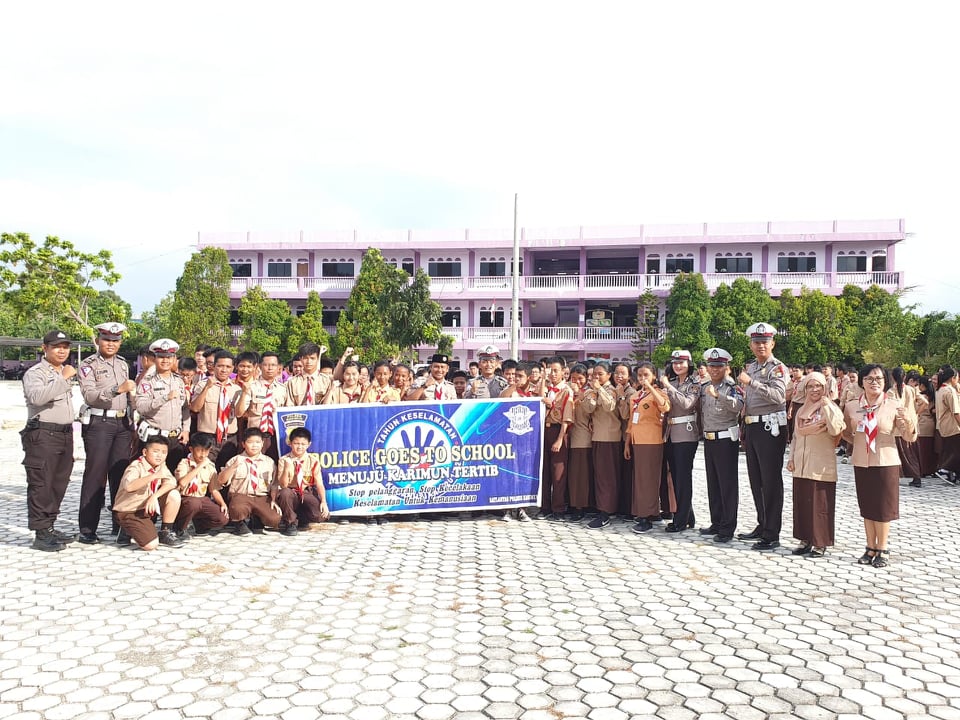 Polisi Ajak Pelajar Jaga Situasi Kondusif Jelang Pelantikan Presiden, Sekaligus Sosialisasi Rencana Razia