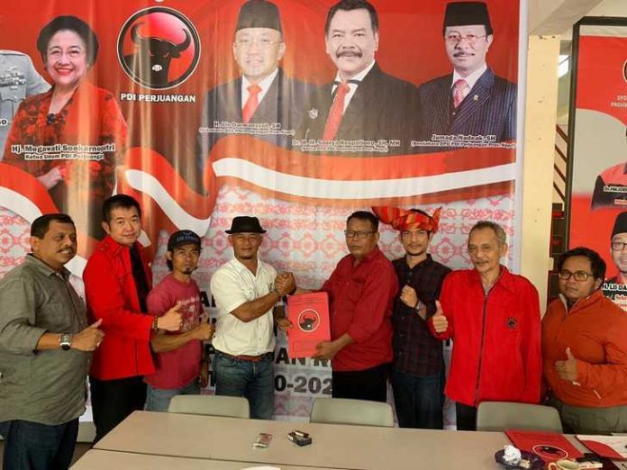 Ery Swandi, Bacalon dari Partai PDIP