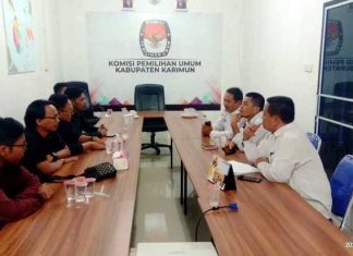 Audiensi Mahasiswa Asal Kundur Ke KPU Karimun