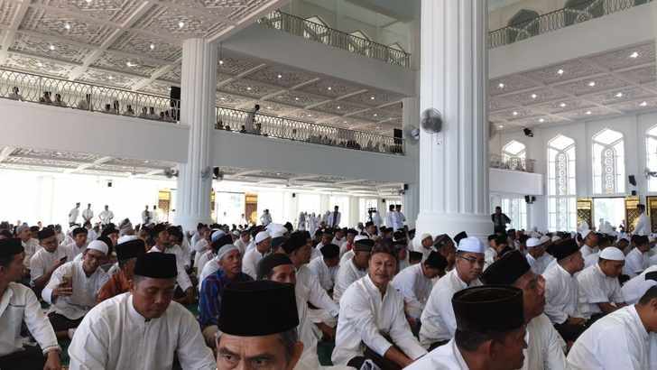 UAS di Masjid Agung Baitul Makmur Anambas