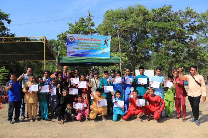 Ratusan Anak Meriahkan Lomba Gasing Pergat