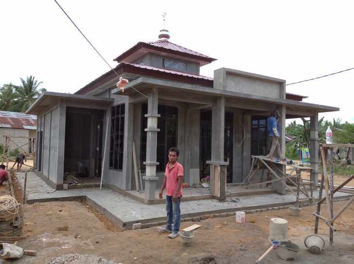 Pembangunan Musholla Bagi Suku Duane Kundur, Hampir Selesai Dikerjakan
