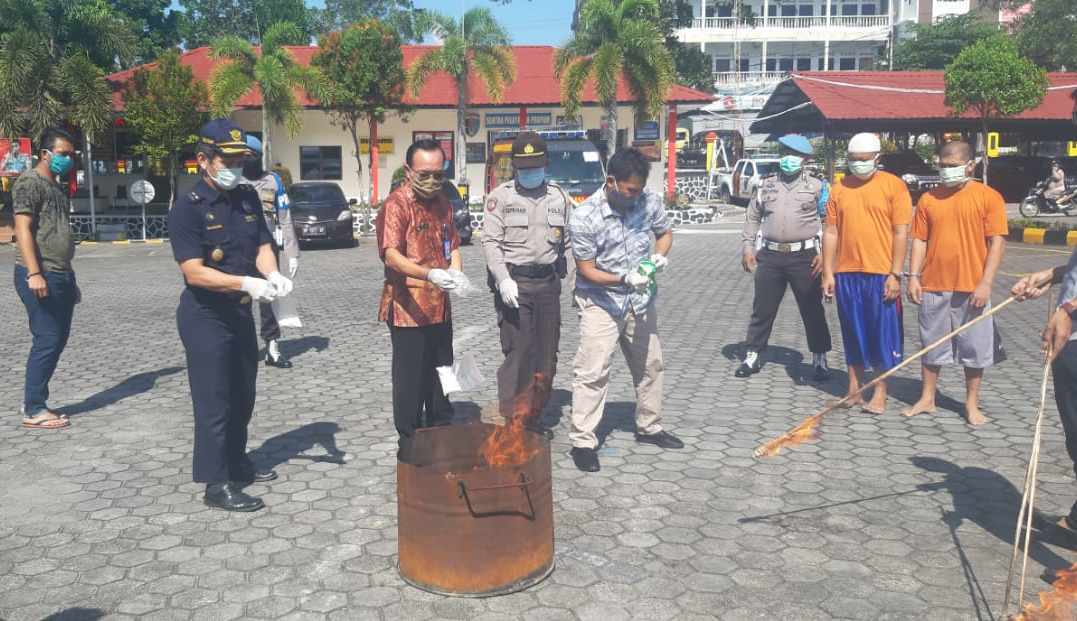 Polres Tanjungpinang Musnahkan Sabu Seberat Hampir 5 Kilogram