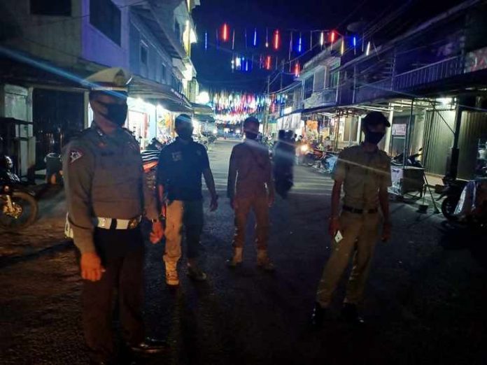 Imbauan larangan berkumpul Imbauan larangan berkumpul