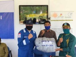 SKK Migas salurkan ribuan paket sembako