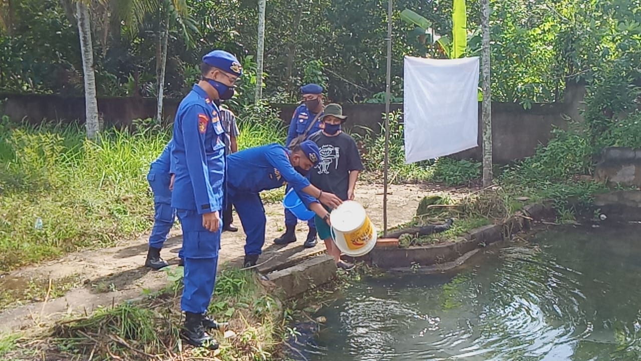 Budidaya Lele, Sat Polairud Polres Tanjungpinang Kuatkan Ketahanan Pangan