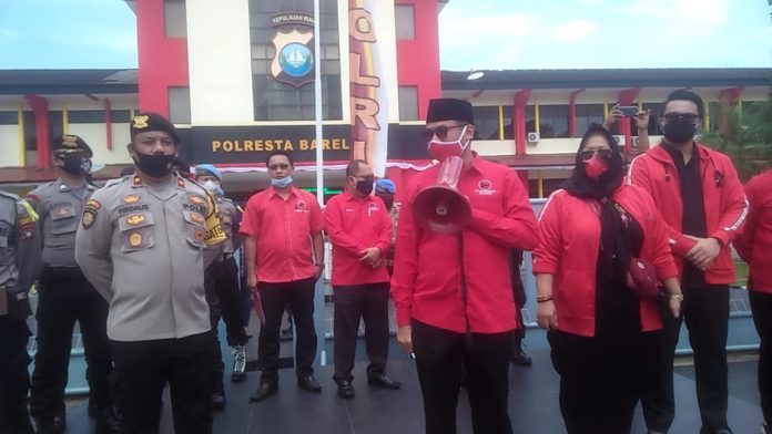 Aksi Damai Kader PDIP