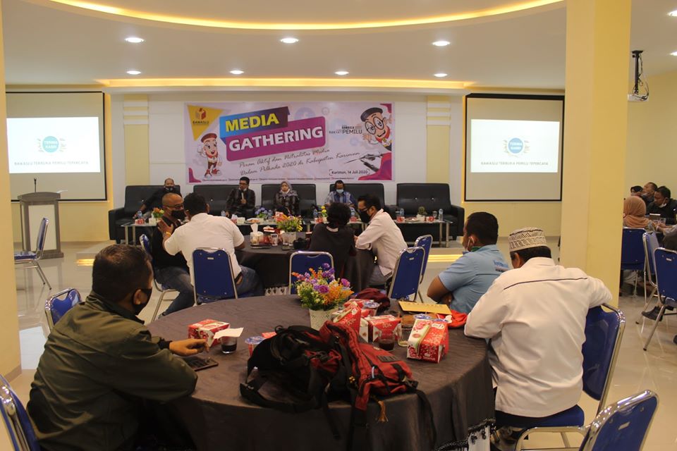 Bawaslu Karimun Gelar Media Gathering, Sinergi Antara Wartawan dan Pengawas Pilkada di Karimun Bawaslu Karimun Gelar Media Gathering, Sinergi Antara Wartawan dan Pengawas Pilkada di Karimun