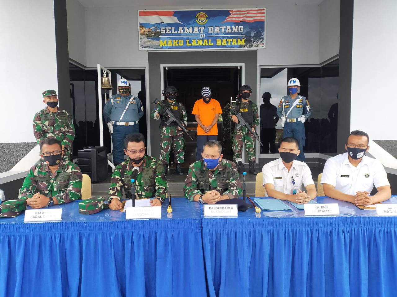 Tim F1QR Lanal Batam Gegalkan Penyelundupan Setengah Kilo Sabu Tim F1QR Lanal Batam Gegalkan Penyelundupan Setengah Kilo Sabu