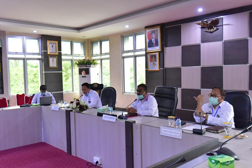 Ini Data Perkembangan Covid 19 di Kabupaten Karimun, Bupati Buka Rapat Koordinasi Bersama Ombudsman Kepri Ini Data Perkembangan Covid 19 di Kabupaten Karimun, Bupati Buka Rapat Koordinasi Bersama Ombudsman Kepri