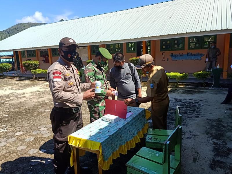 Pengecekan Kelengkapan Protokol Kesehatan Sekolah Dasar Di Kecamatan Jemaja Timur Pengecekan Kelengkapan Protokol Kesehatan Sekolah Dasar Di Kecamatan Jemaja Timur