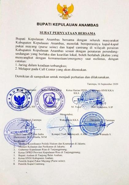 Surat pernyataan Bupati KKA bersama masyarakat Nelayan