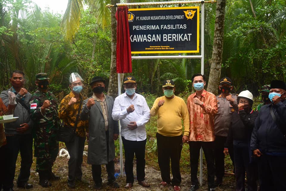 Bupati Karimun Resmikan Kawasan Berikat Desa Gemuruh Kecamatan Kundur Barat, Serap Ribuan Tenaga Kerja