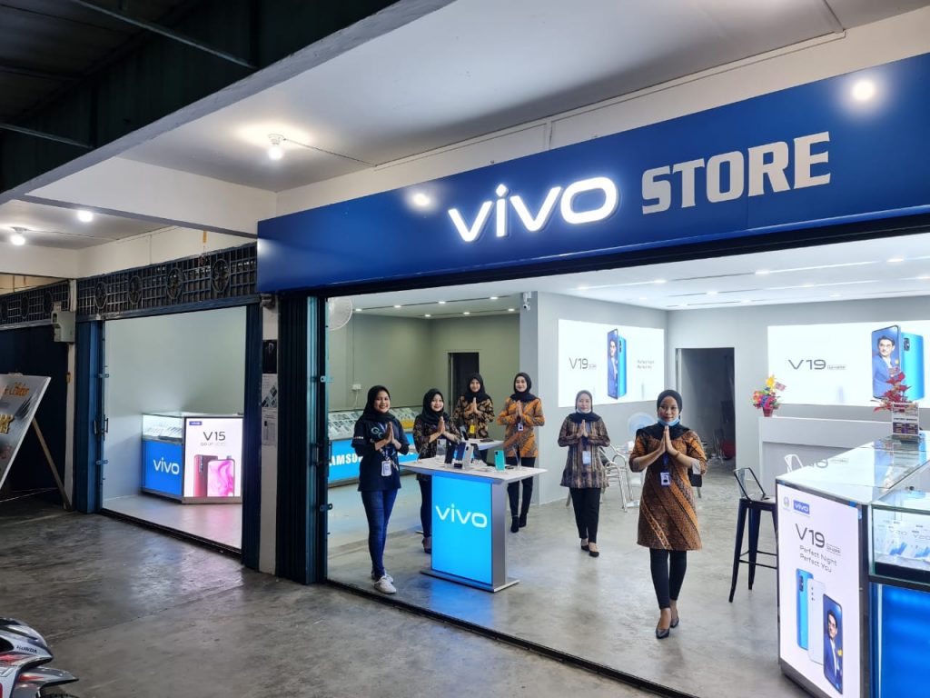 Aladin Vivo Store, depan Kafee Yoga, Tanjungbatu Kundur