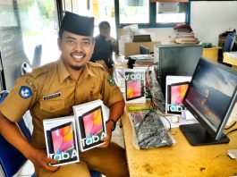 Syaipul Bahri,S.Pd Guru SD Negeri 14 Bandul Tasik Putripuyu, Kepulauan Meranti, Riau.