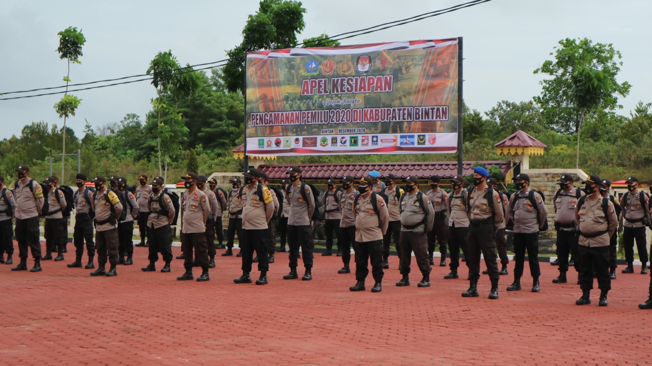 Apel Kesiapan Dalam Rangka Pengamanan Pilkada 2020 di Kabupaten Bintan Apel Kesiapan Dalam Rangka Pengamanan Pilkada 2020 di Kabupaten Bintan