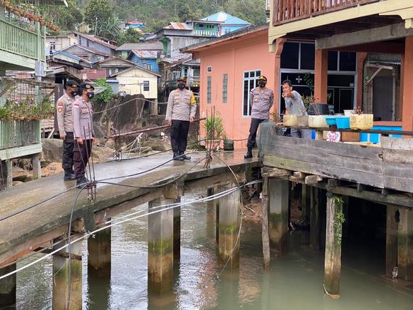 Kapolres Kepulauan Anambas Sigap Turun Kelapangan Guna Antisipasi Bahaya Banjir