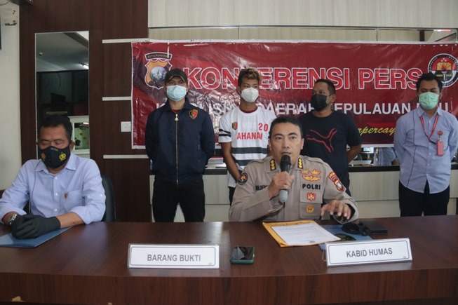 Konfrensi Pers kasus pembunuhan di Tanjungpinang