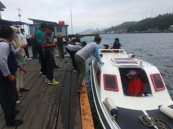 PAM Dan WAL Vaksin Sinovac Dari RSUD Tarempa Menuju Pulau-pulau di Anambas