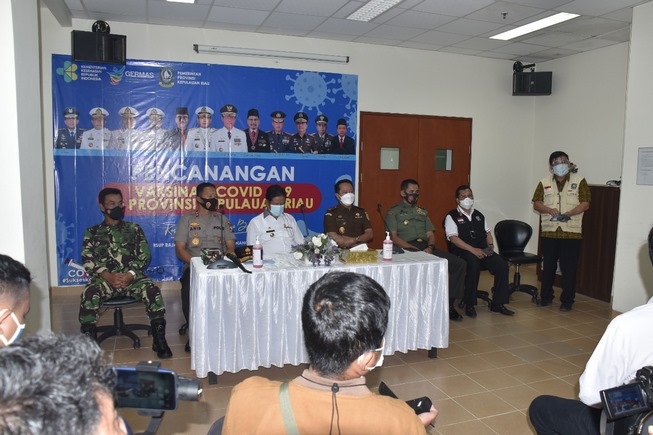 Penyuntikan Vaksin Sinovac perdana di Kepri