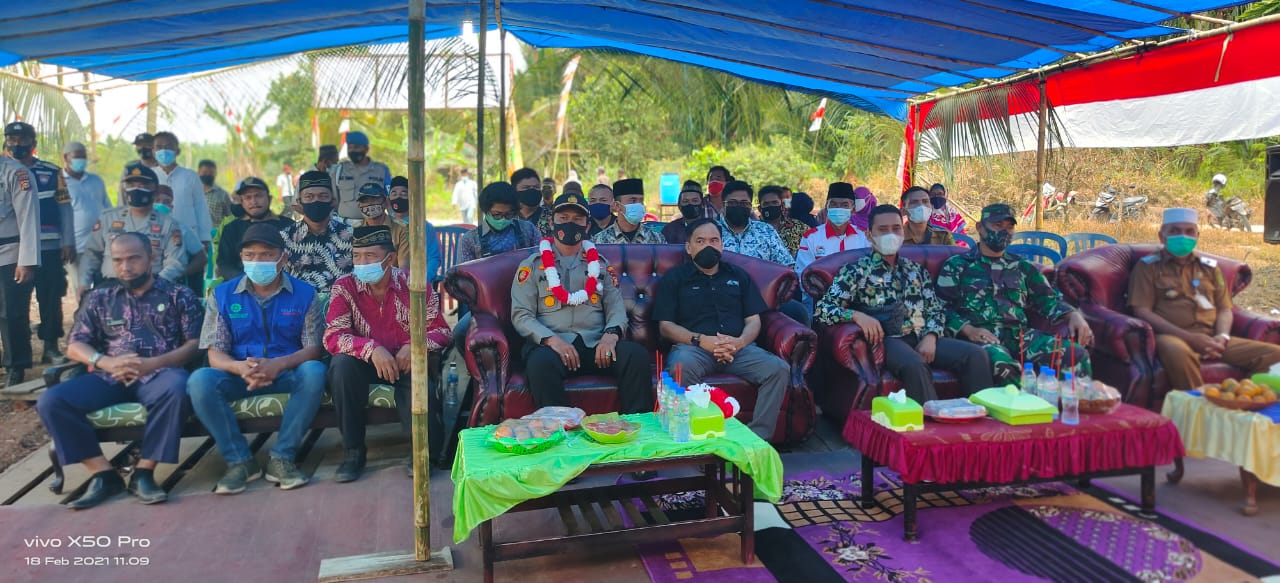 Ketua DPRD Inhil, Bersama Kapolsek GAS Resmikan Rumah Layak Huni untuk Guru Ngaji