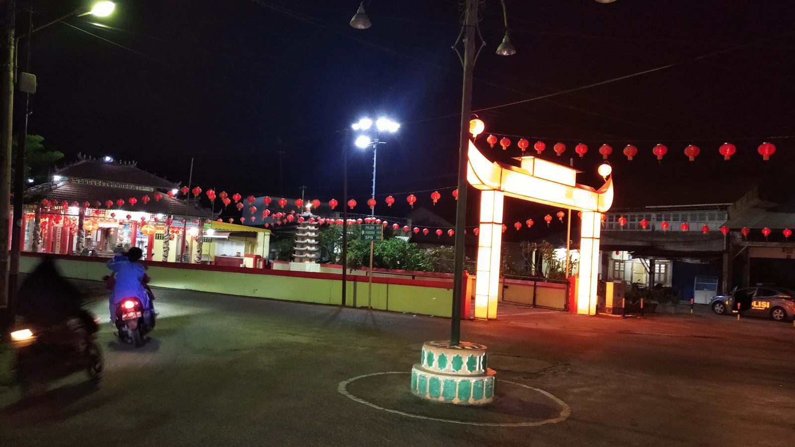 Hari Raya Imlek 2021 Terpantau Sepi Hari Raya Imlek 2021 Terpantau Sepi