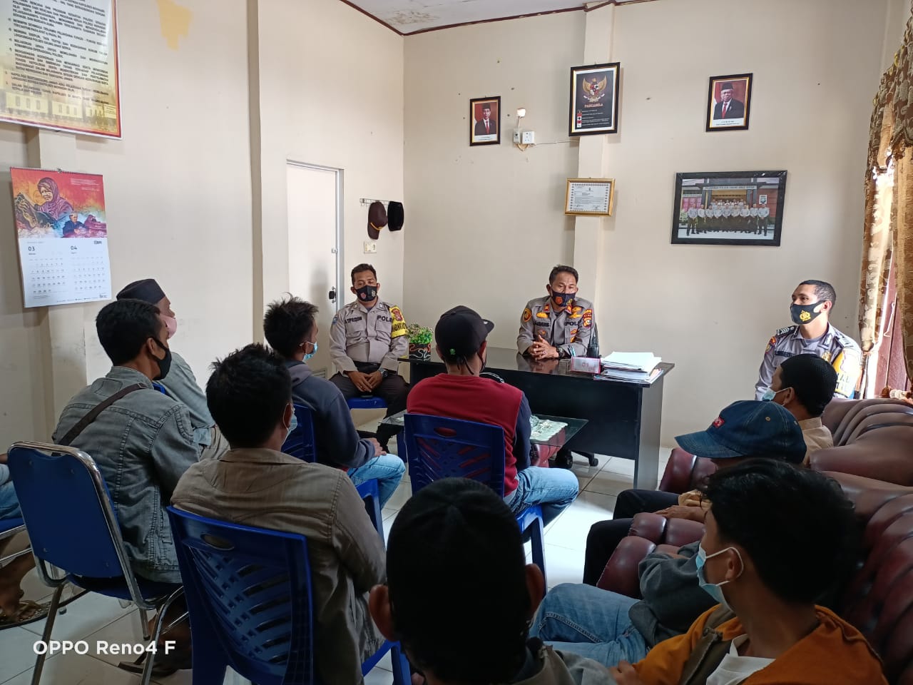 Kapolsek GAS Gelar Sosialisasi dan Himbauan untuk Masyarakat Kapolsek GAS Gelar Sosialisasi dan Himbauan untuk Masyarakat