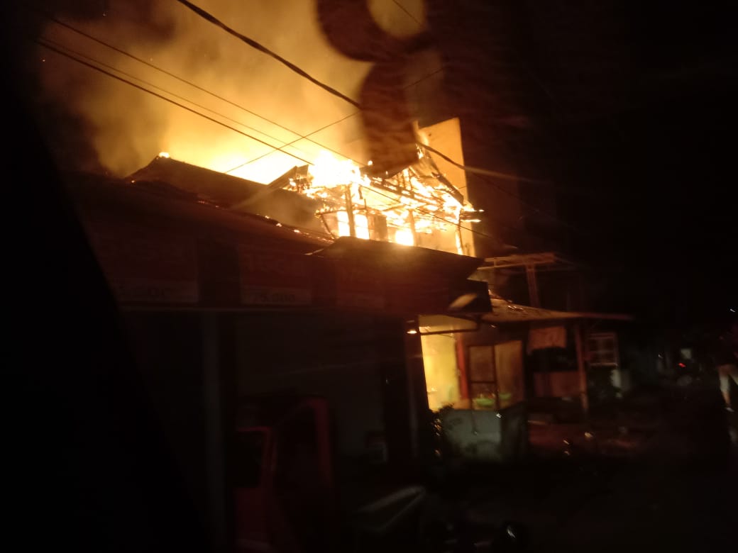 Ruko Kosong di Tembilahan Hulu, Hangus Terbakar