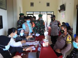 Vaksinasi TNI dan Polri di Anambas