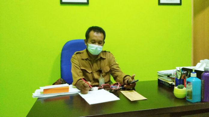 Kepala Puskesmas Tanjungbatu, Azman