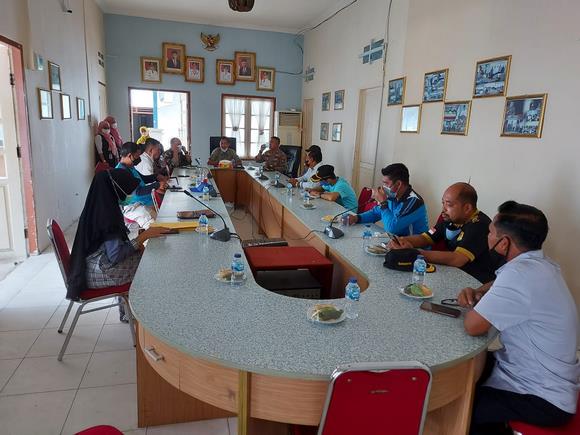 Rapat Koordinasi Terkait Vaksinasi Covid 19 Di Kecamatan Siantan