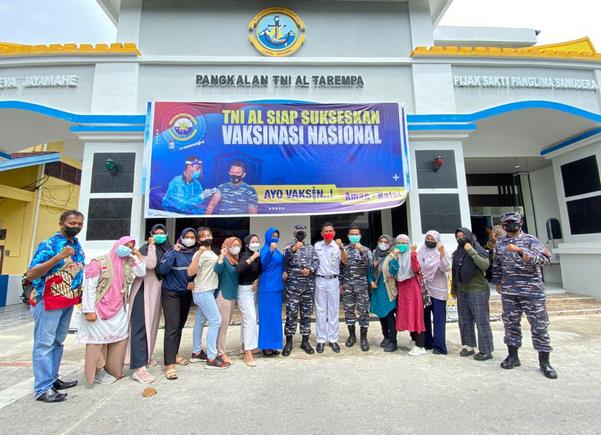 Lanal Tarempa Selenggarakan Serbuan Vaksinasi